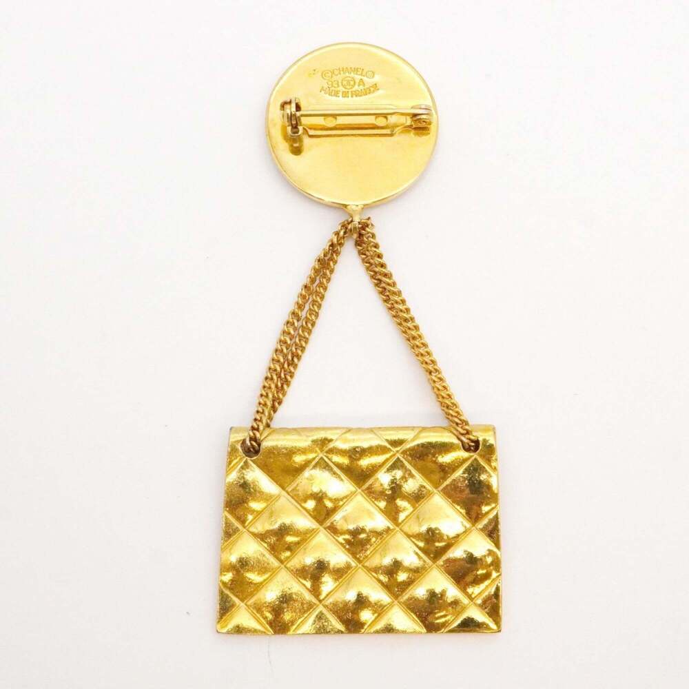 CHANEL Gold Logo Brooch - Picture 5 of 9